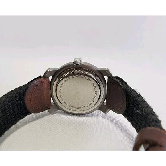 Ladies Swiss Army Field Watch SS White Calendar Quartz 29mm New Battery - Picture 10 of 10